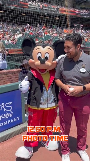 Creating memories at Oracle Park with Mickey Mouse 🤗 | Oracle Park
