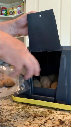 Turn a Plastic Bin Into a Potato Keeper!