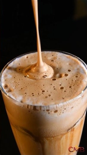 Creamy Cold Coffee Recipe ☕ | So Refreshing, Frothy & Delicious 😋 #shorts