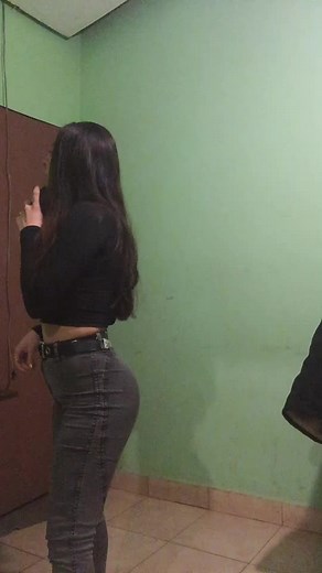 Videos de Noelia Arias (@noe.arias4) con “Con Una Prima Déjame Revisarte El Celular 2 - ingridlaienn”