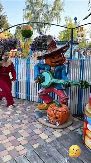 مانفي يريد العزف على جيتار تشينتو