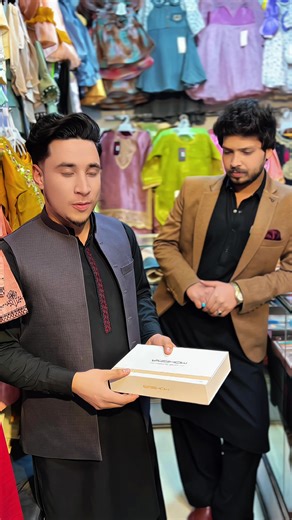 Discover the New Makeup Brush from Zamzam Collection