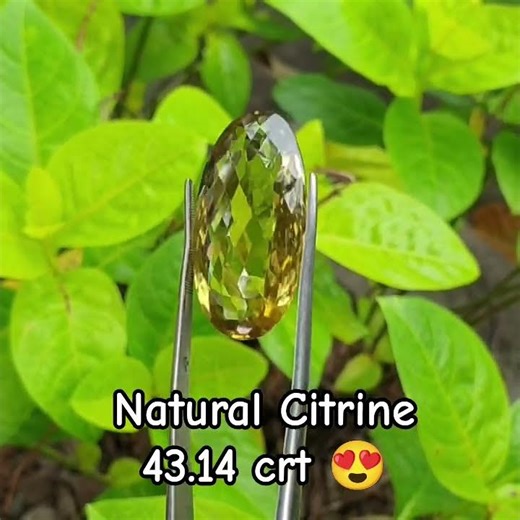 Natural Citrine 43.14 crt #citrine #yellowsapphire #heliodor #yellowtopaz #chrysoberyl #emerald