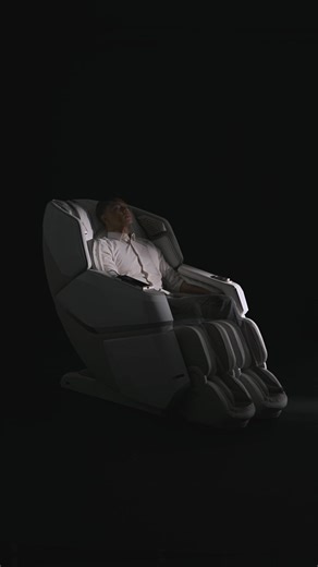 149K views · 934 reactions | The Amari Evo X offers true relaxation through modern massage technology. Equipped with the revolutionary TwinMotion Leg Therapy, the Evo X delivers precision-engineered recovery for the hips, thighs, calves, and feet—areas that carry the heaviest every-day strain. #partnerpost | PRESTIGE INDONESIA | Facebook