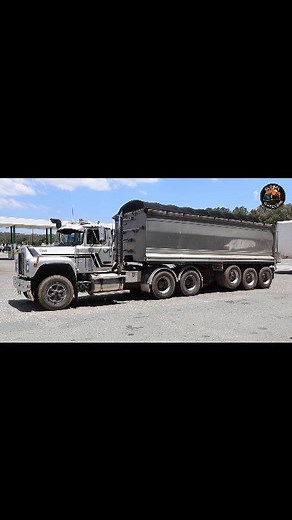 15 reactions | Mack R600 Wheel Tipper operated by Bulk Granite Haulage Mack Trucks Mack Trucks Australia #Mack #MackAustralia #MackR600 #MackTruck #MackTrucks #Truck #Trucks #TruckDriver #Trucker #Trucking #Truckspotter #Truckspotting | Global Wheelers | Facebook