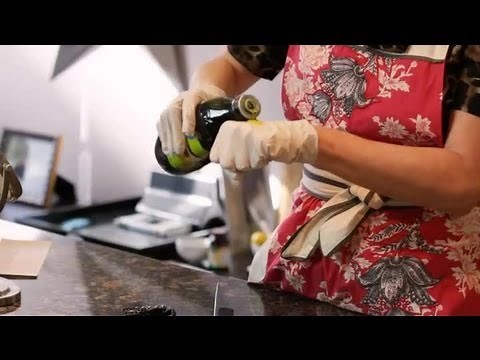 Home Remedy for a Dry Scalp : DIY Beauty Care