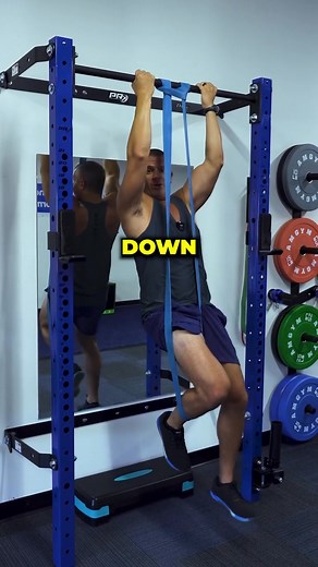 Start doing these chin-up progressions today❗️ • • 🏋🏻You NEED to start doing chin-ups! If you don’t know where to start, here is your guide. Follow these progressions and start your journey to a #fbviralpost2025シ #fbreels2025ツ #likeforlikes #lifestyle #gym | Dr. Rob Jones