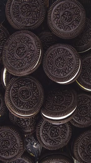 Every La Michoacana paleta is crafted with real fruit, real cream, and real cane sugar for an auténtica paletería experience en tu casa. | La Michoacana