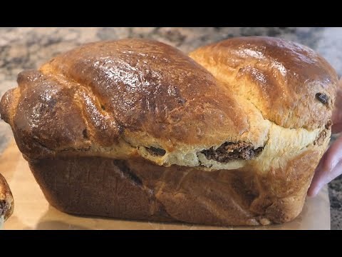 Cozonac (Traditional Romanian Recipe, similar with the Italian Pannetone)