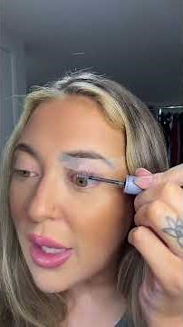 Step by Step DIY Cluster Lash Tutorial: Soft Fluffy Volume Lashes