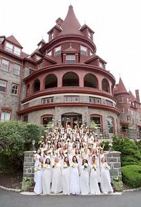 The Baldwin School Celebrates Its 127th Graduating Class