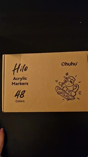 Unbox my new @Ohuhuart Hilo Acrylic Marker set with me🤩 They are absolutely amazing, 48 colors that come with such a pretty case! They are created to be used on paper, so I'm so excited to see how they perform. Will swatch them soon and will post a separate video with that process🤭 #ohuhu #markers #acrylic #hilo #art