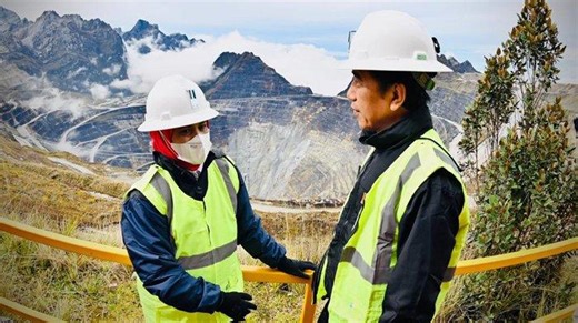 Jokowi Bertemu Richard Adkerson di Amerika, Bakal Izinkan Freeport Keruk Emas Papua hingga 2061 - Tribun-papua.com