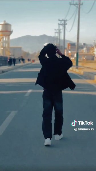 Creative Boys Photoshoot Poses for Stunning Imagery