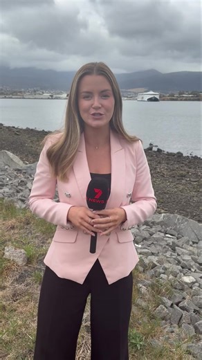 Harbour trials begin for the world’s largest battery powered electric ship. It’s the first time in history an electric ship of this size has moved under its own power. Catch the full story tonight at 6. #7NEWSTas | 7NEWS Tasmania