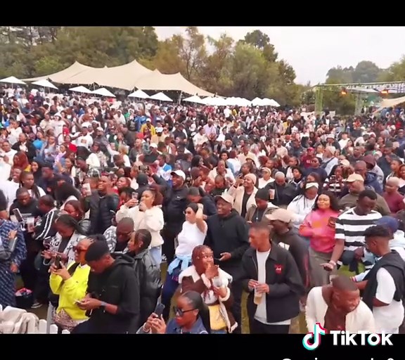 Amapiano Balcony Mix Featuring Sam Deep & Stixx