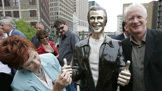 When the Bronze Fonz first said 'Ayyy!' to Milwaukee