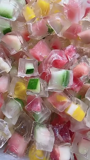 #ice #fyp #icecrunch #icecrunchingasmr #crunchyice