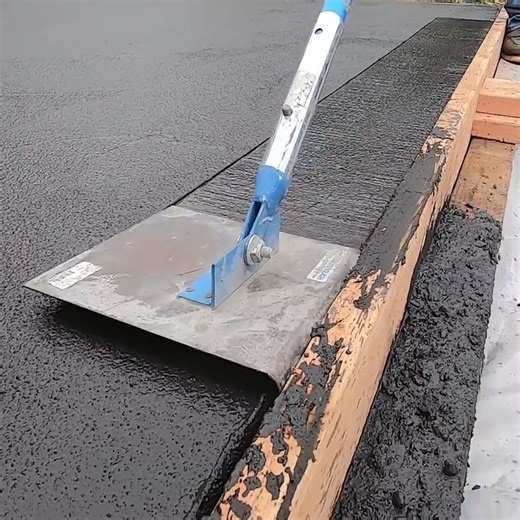 How to Pour Wooden Stamped Concrete Two Tone Coloring | DIY & Crafts