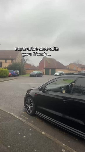 Driving Safe with Friends in the Car Community