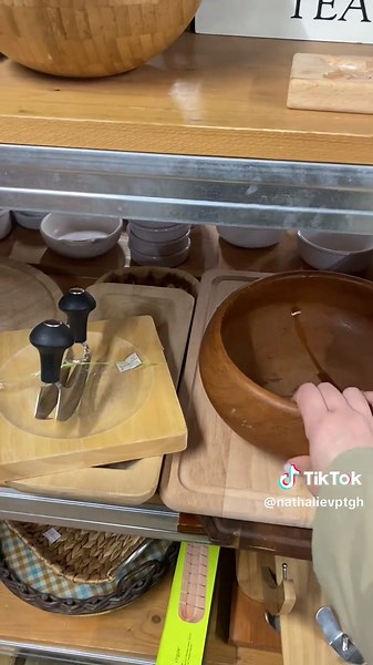 Thrifting Treasures: Autumn Finds for Cozy Interiors