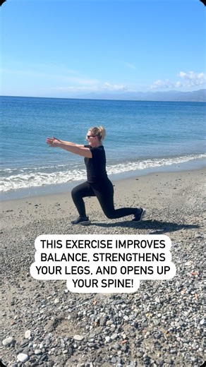 Lunge & reach – a simple move with BIG benefits! 🌟 This exercise improves balance, strengthens your legs, and opens up your spine. Perfect for posture and joint health! 💙 #pilatesforposture #strongandmobile #pilatesforlife❤️ #improveposture | Irmina Maria