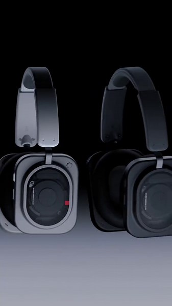 Headphone (1) Pro is so over-engineered. There’s three drivers to boost details you didn’t know existed.