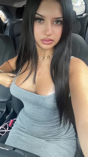 lara 👅 (@larapt2)’s videos with original sound - *