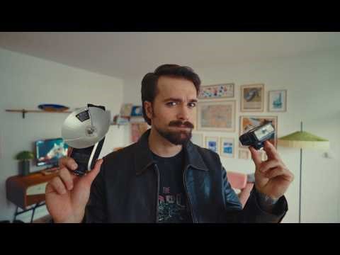 How to use a Flashlight during the day?