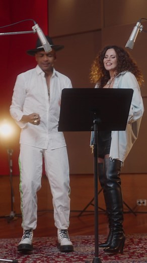 81K views · 647 reactions | Mañana presentaremos una canción especial sobre el poder del amor. Pongan recordatorios y no se pierdan el estreno! &“Con Amor Se Cura” Descemer Bueno NK | NK | Facebook