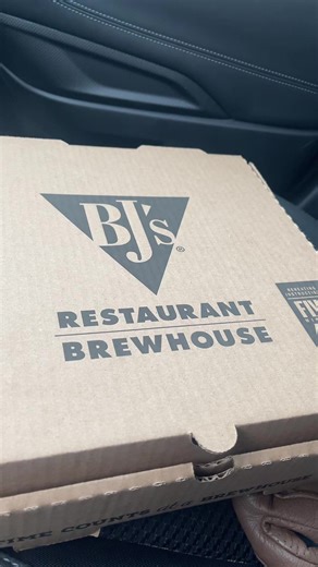 What Happened at BJ's Restaurants? Discover the Pizza Mystery!