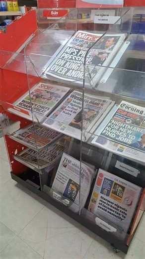 Take a look what molly does most the time we go to the shops. She waits at the foot of the pet section everytime before we go through this. She's nuts mind. So comical ai and more human than me.... 😅🤣 😍🥰 | Tommy G-entertainment