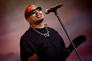 Arin Ray Net Worth 2024: What Is The Singer Worth?