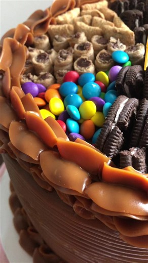 Pastel soñado con Pirulin, Oreo, M&M y Flips — Maracaibo