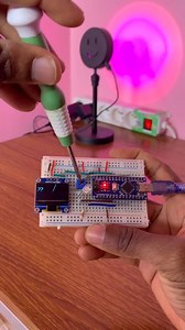 Moniteur de température et d’humidité avec OLED, Arduino Uno R4 Wi-Fi et DHT11 #dht11 #ecranoled #temperature #humidite #electronique #genie #technologie | Méchant Circuit