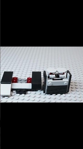 LEGO Tiny Kitchen Builds Itself… Burners and All 🍳 | MOC Mini Build (30727)