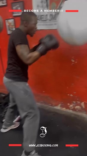 First time boxing? Come to our beginner group class! 🥊 ‼️Free hand wraps only included after purchasing a monthly membership‼️ 🔗 Link In Description or visit: jcsboxing.com #boxing #lewisville #lewisvilletexas #dallastexas #dfw #dfwtexas #boxingdrills #personaltrainer #fitnesscoach #gym #gymmotivation #gymlife #winterarc #fundamentalfootwook #boxingfootwork #boxingfootworkdrills #boxingdefensiveskills #counterpunchingmastery #tricks #counterpunchingmastery #padworkdrills #boxingskills | Jc Tho