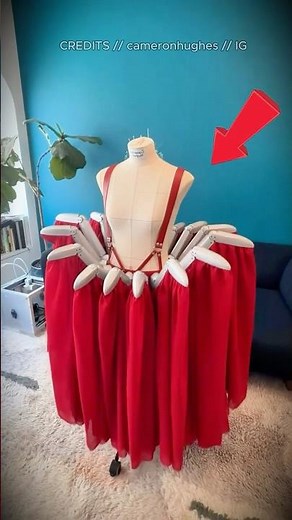 This robotic dress left the internet in shock.