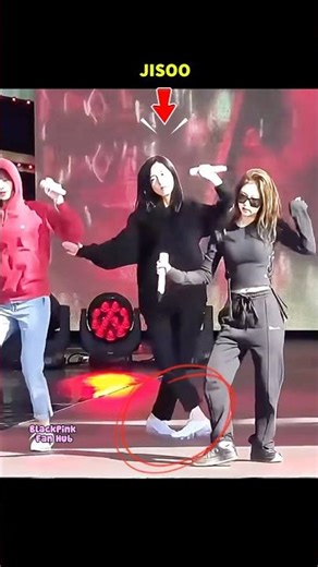 Lisa Hits Different Even in Practice 😮‍🔥 #blackpink #lisa #rose #jisoo #jennie #kpop #shorts