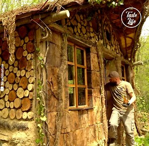 341K views · 5.1K reactions | Watch this video to see how a man builds a forest house. Credit: Mrwildnature - youtube.com/c/MrWildNature | Taste Life | Facebook
