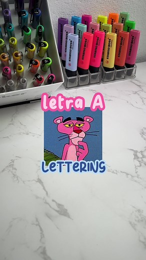 Aprende a Hacer Lettering: Tutorial de Abecedario en Tiempo Real