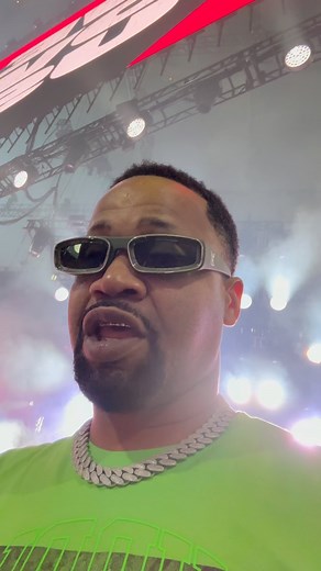 i got that juvie juice in the superdome for the @essencefest | Juvenile