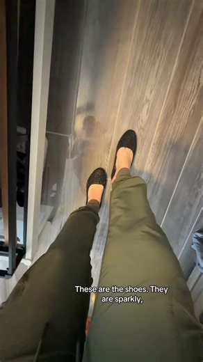 Seriously, I need to tuck my excitement back away so I can function until it’s time. What am I supposed to wear? No idea. Probably supposed to be something fancy? Yep. Ahhhhh I need an adultier adult to help me #adulting #fancy #doctor #help #anticipation | Dr.Beachgem10