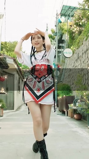 メキハピ歌詞めちゃくちゃ可愛いよね🥹💗 #niziu #makeyouhappy #歌詞 #歌詞動画 #歌詞動画素材 #和訳 #和訳動画 #foryou #fyp #fypシ #おすすめ #おすすめにのりたい