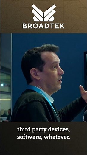 Beyond Content: Digital Signage as a Two-Way Smart Automation Hub.