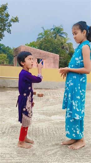 Kotha na sunle tumar kaner niche Debo 🤣🤣 trending video #youtube #viral #comedy #video