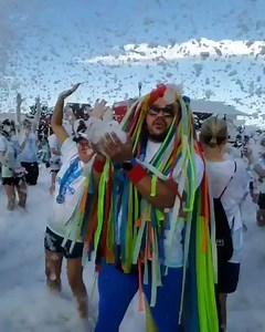 😎 Awesome video!! Thanks for having a great time!! 📸 @peluconesrunners (From IG) __ 💢 For shout outs, TAG us or use any of the hashtags: #BubbleRun #BubbleRun5K #BubbleRun2019 💢 | Bubble RUN