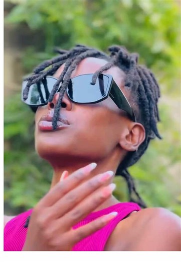 Drop a red ❤️ if you believe @H.E vallymusicug should go to #lugogocricketoval 🤭🔥🥳💃🏽 #onyemere #msdee #fyppppppppppppppppppppppp