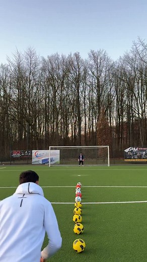 834K views · 764K reactions | #football #goalkeeper #gk #save #fussball #viral #reels #challenge | Mavlan Ismailov | Facebook