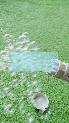 公園で楽しむダイソーのバブルガン💛